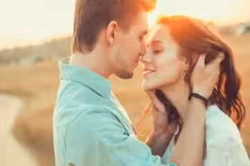 Les Couples de Gauchers et les Couples de droitiers